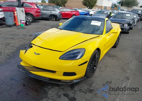 2006 Chevrolet Corvette z USA, uszkodzony, nr VIN 1G1YY26U365103919